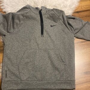 Nike hoodie size L